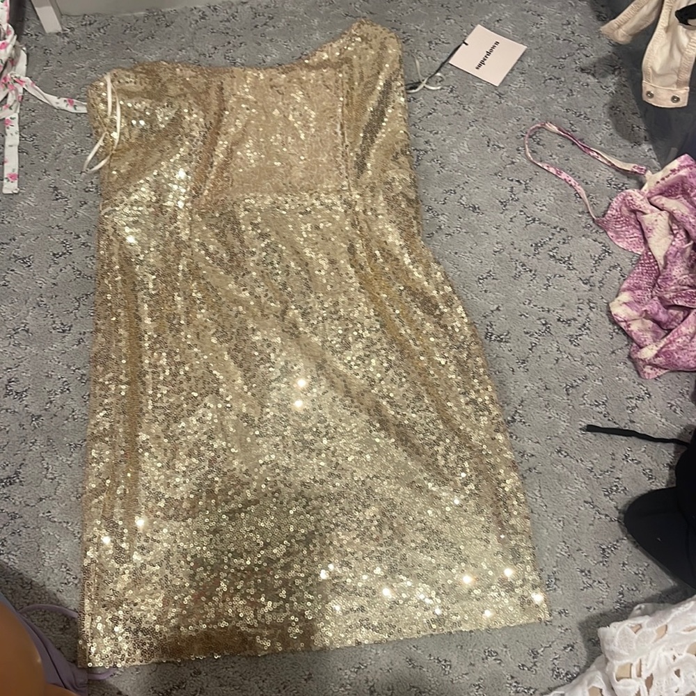 Super down gold sparkling mini dress